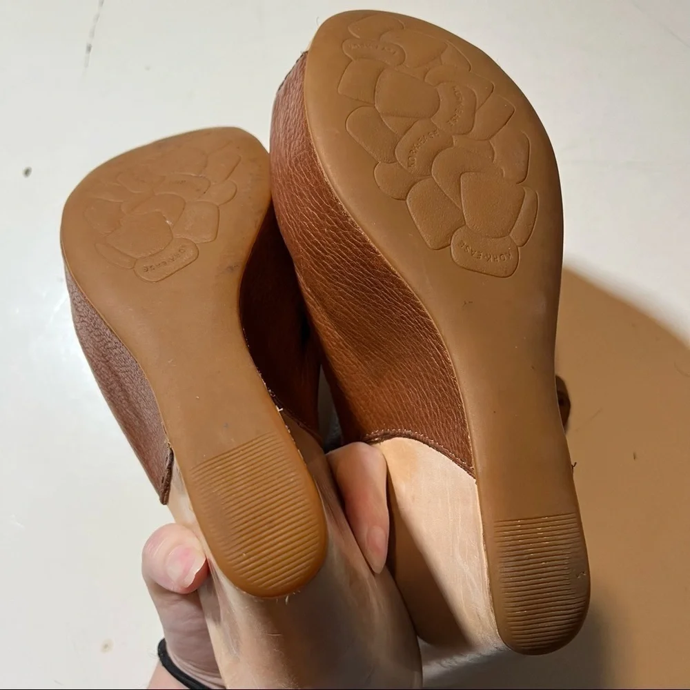 Kork Ease Womens {Brown Berit Wedge Sandal} Size 9M.